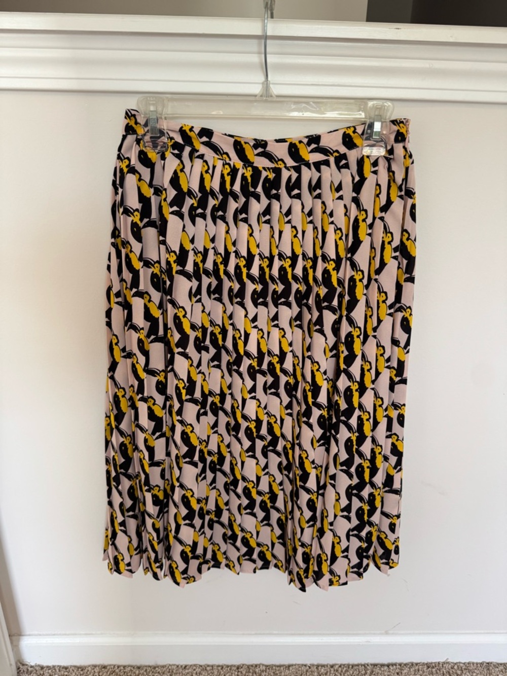 Avec Les Filles - Anthropology Pink Pleated Midi Skirt w/ Yellow & Black Print